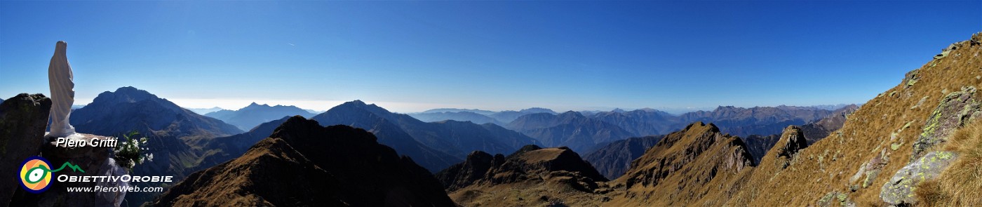 59 Panoramica dalla Madonnina del Pietra Quadra.jpg